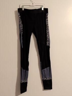 GAP Black With Print - Activewear Leggings